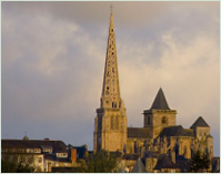 Photo: Tréguier, Petite Cité de Caractère  - Maison de Granit, Treguier, France